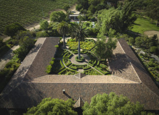 Combo no Chile: Vinícola Matetic + Hotel La Casona