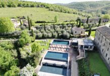 Castel Monastero, sob o sol da Toscana